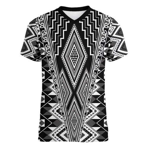 Aotearoa Tukutuku and Poutama Motif Classic Women V-Neck T-Shirt