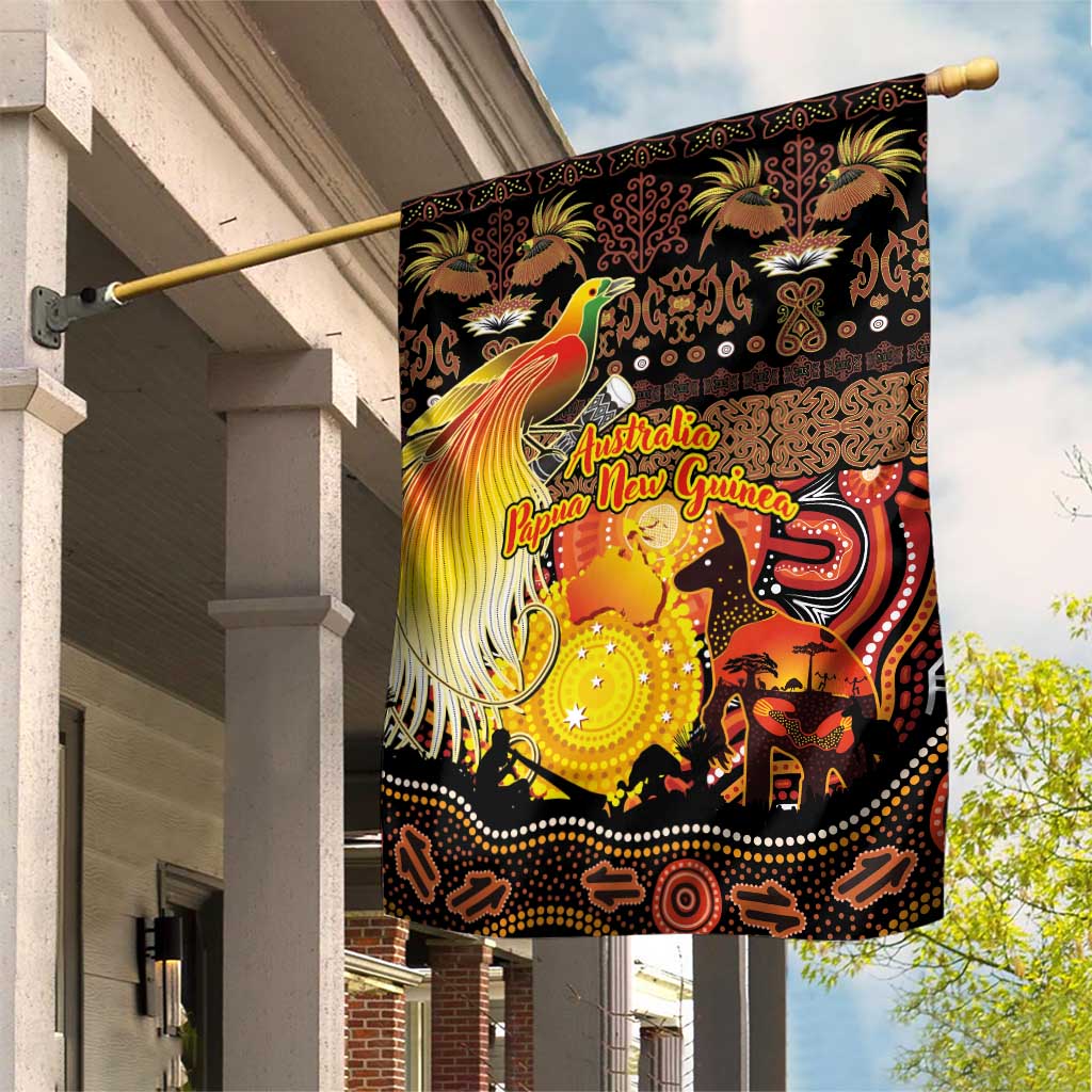 Australia and Papua New Guinea Together Garden Flag Kangaroo Aboriginal Art and Bird-of-paradise Oro Tribal Motifs - Aussie Hoodie