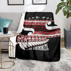 New Zealand Christmas Blanket Funny Santa Claus Haka Dance with Tukutuku