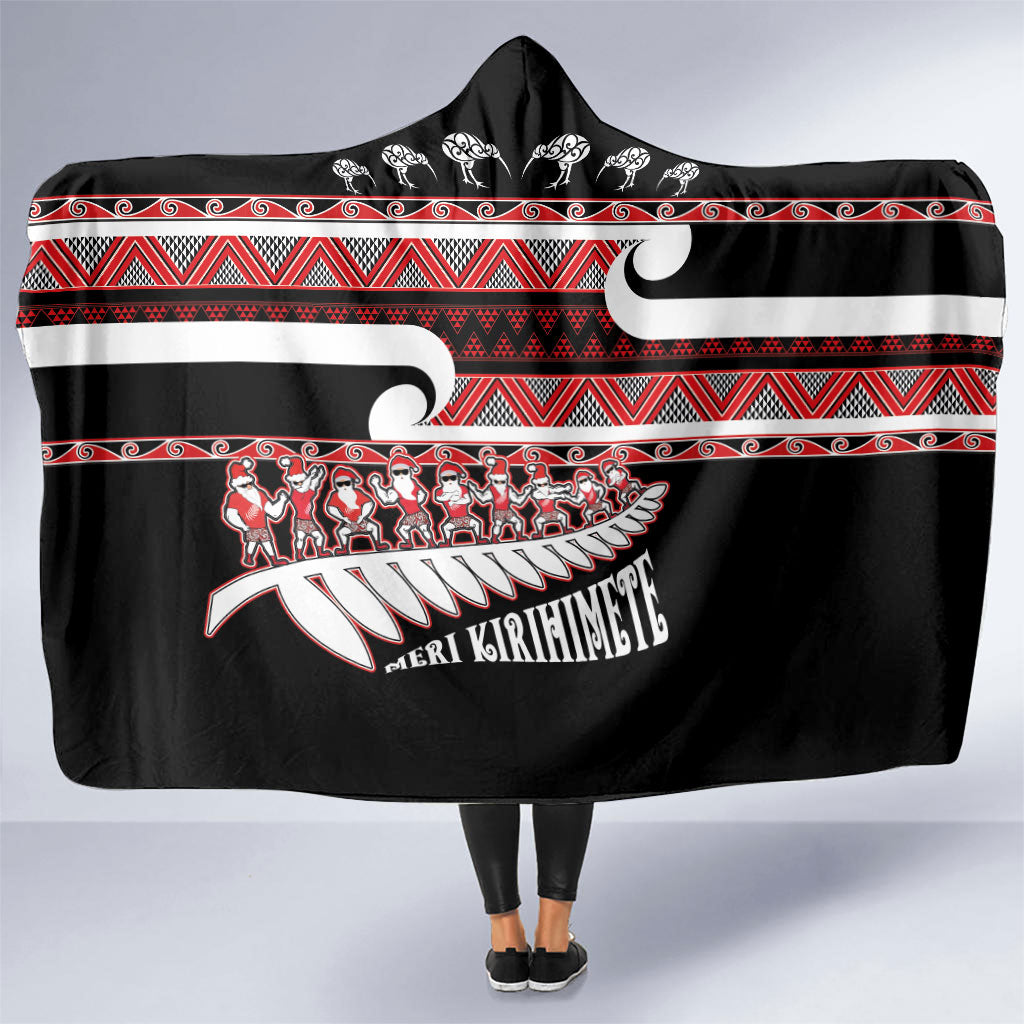 New Zealand Christmas Hooded Blanket Funny Santa Claus Haka Dance with Tukutuku