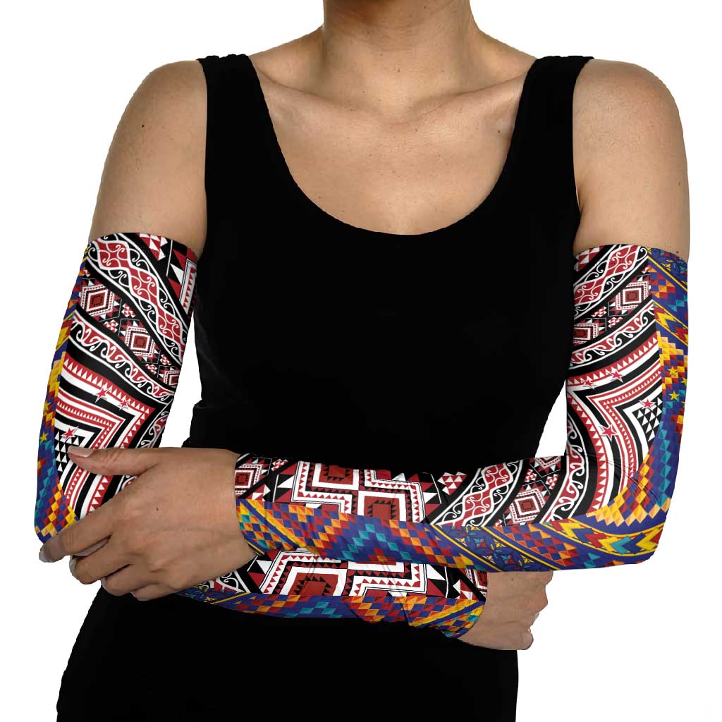 Tuvaluan and New Zealand Culture Arm Sleeves The Art of Kolose and Taniko - Aussie Hoodie