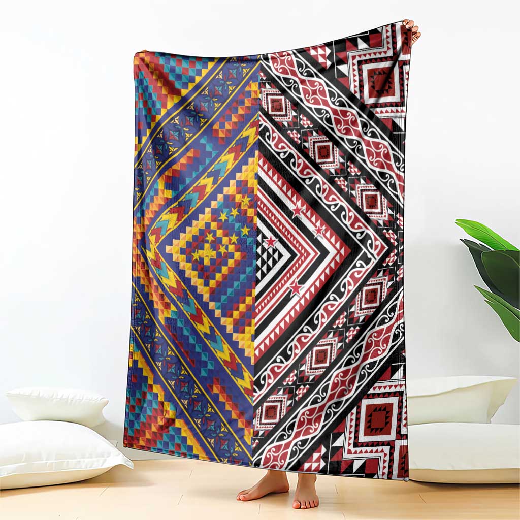 Tuvaluan and New Zealand Culture Blanket The Art of Kolose and Taniko - Aussie Hoodie