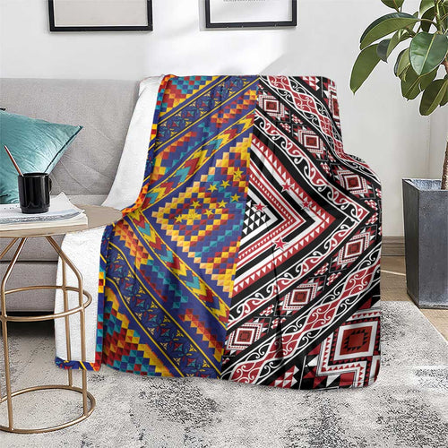 Tuvaluan and New Zealand Culture Blanket The Art of Kolose and Taniko - Aussie Hoodie