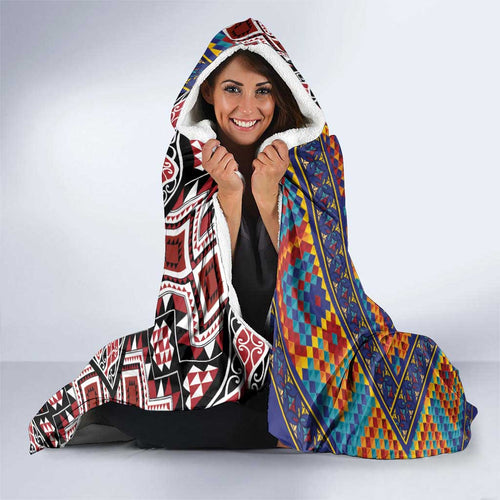 Tuvaluan and New Zealand Culture Hooded Blanket The Art of Kolose and Taniko - Aussie Hoodie