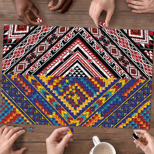 Tuvaluan and New Zealand Culture Puzzle The Art of Kolose and Taniko - Aussie Hoodie