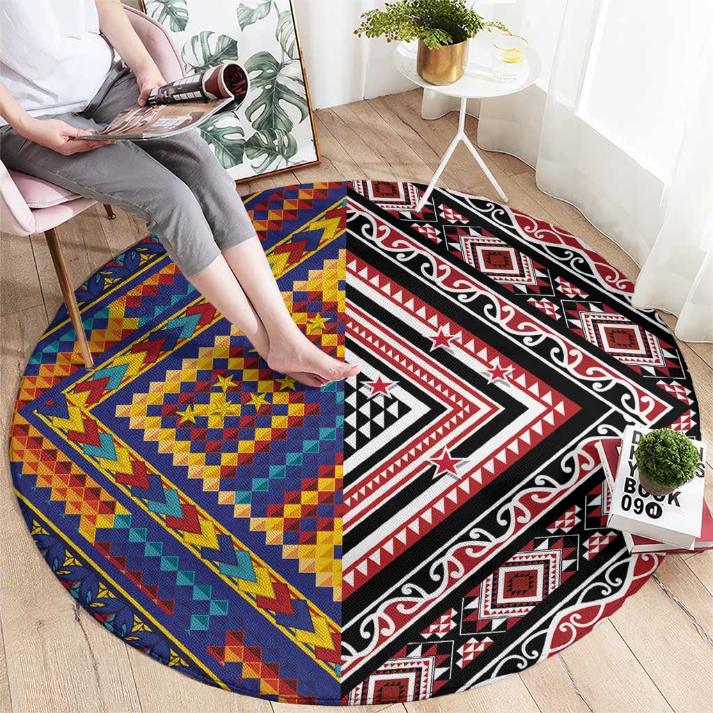 Tuvaluan and New Zealand Culture Round Carpet The Art of Kolose and Taniko - Aussie Hoodie