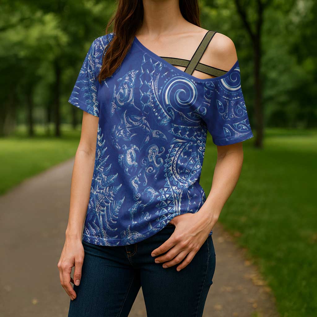 New Zealand Sea Animals Cross Shoulder Shirt with Maori Koru Tribal Tattoo and Silver Ferns Aquatic Style