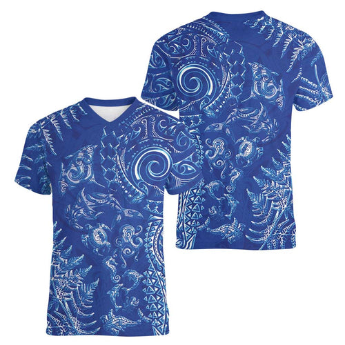 New Zealand Sea Animals Women V-Neck T-Shirt with Maori Koru Tribal Tattoo and Silver Ferns Aquatic Style