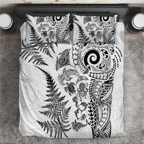 New Zealand Sea Animals Bedding Set with Maori Koru Tribal Tattoo and Silver Ferns White Color