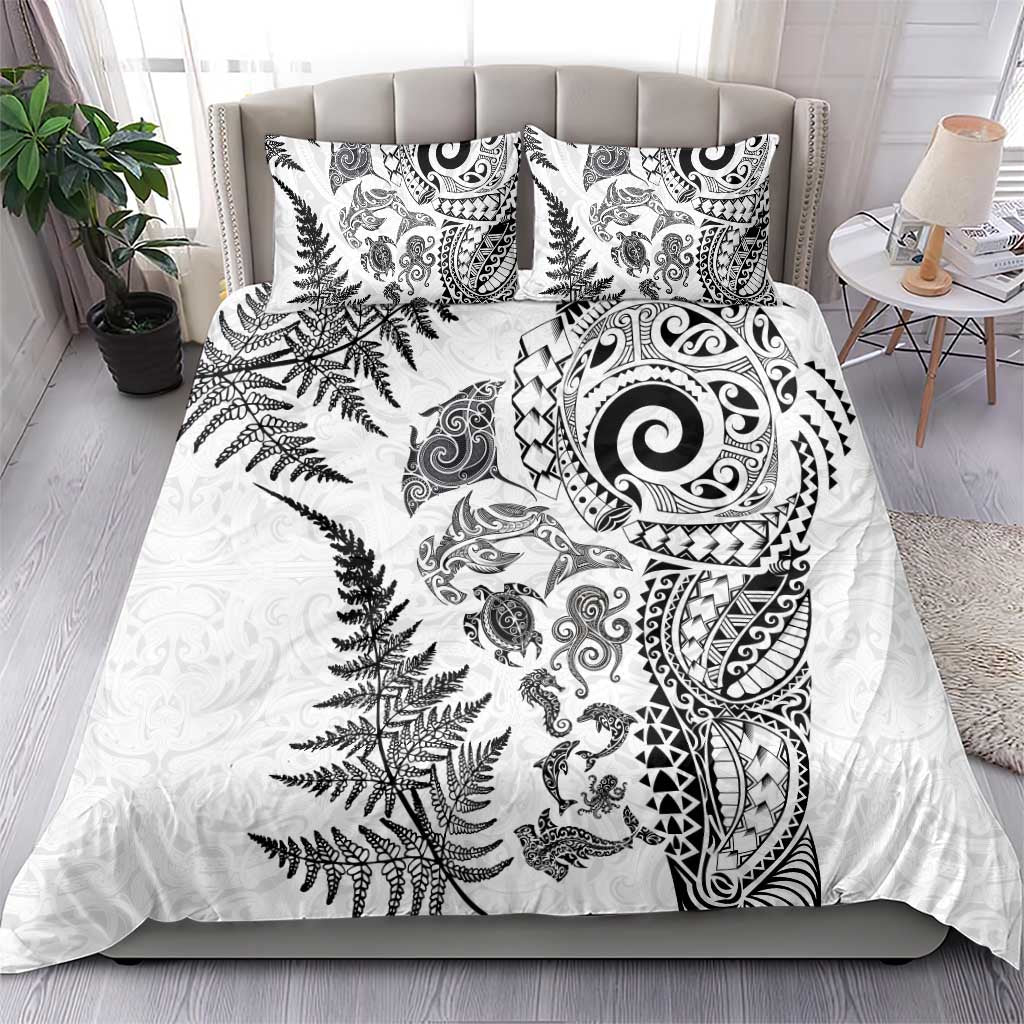 New Zealand Sea Animals Bedding Set with Maori Koru Tribal Tattoo and Silver Ferns White Color