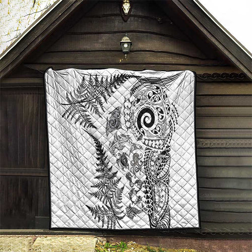 New Zealand Sea Animals Quilt with Maori Koru Tribal Tattoo and Silver Ferns White Color