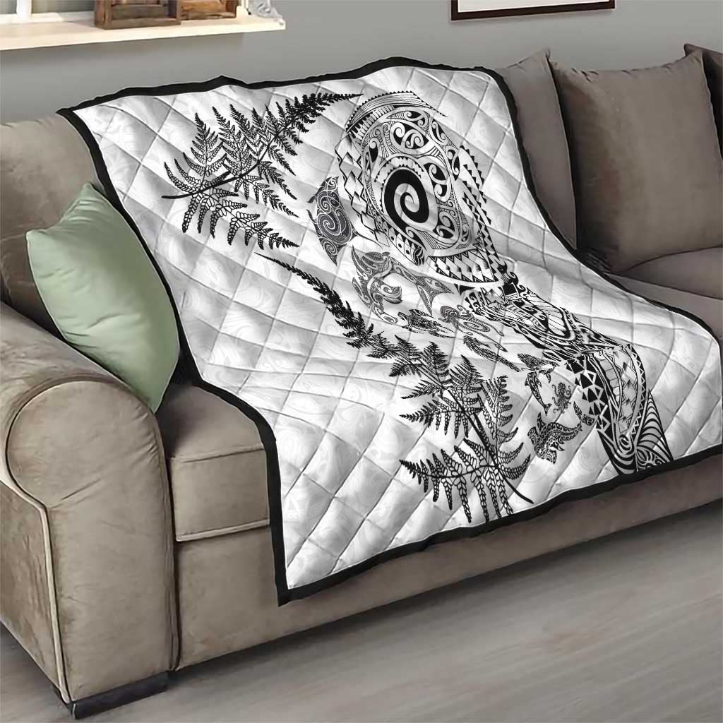New Zealand Sea Animals Quilt with Maori Koru Tribal Tattoo and Silver Ferns White Color