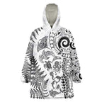 New Zealand Sea Animals Wearable Blanket Hoodie with Maori Koru Tribal Tattoo and Silver Ferns White Color