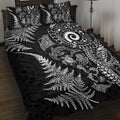 New Zealand Sea Animals Quilt Bed Set with Maori Koru Tribal Tattoo and Silver Ferns Black Color