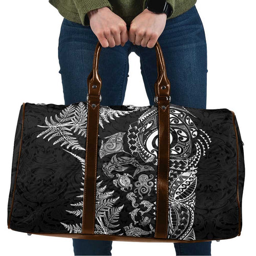 New Zealand Sea Animals Travel Bag with Maori Koru Tribal Tattoo and Silver Ferns Black Color