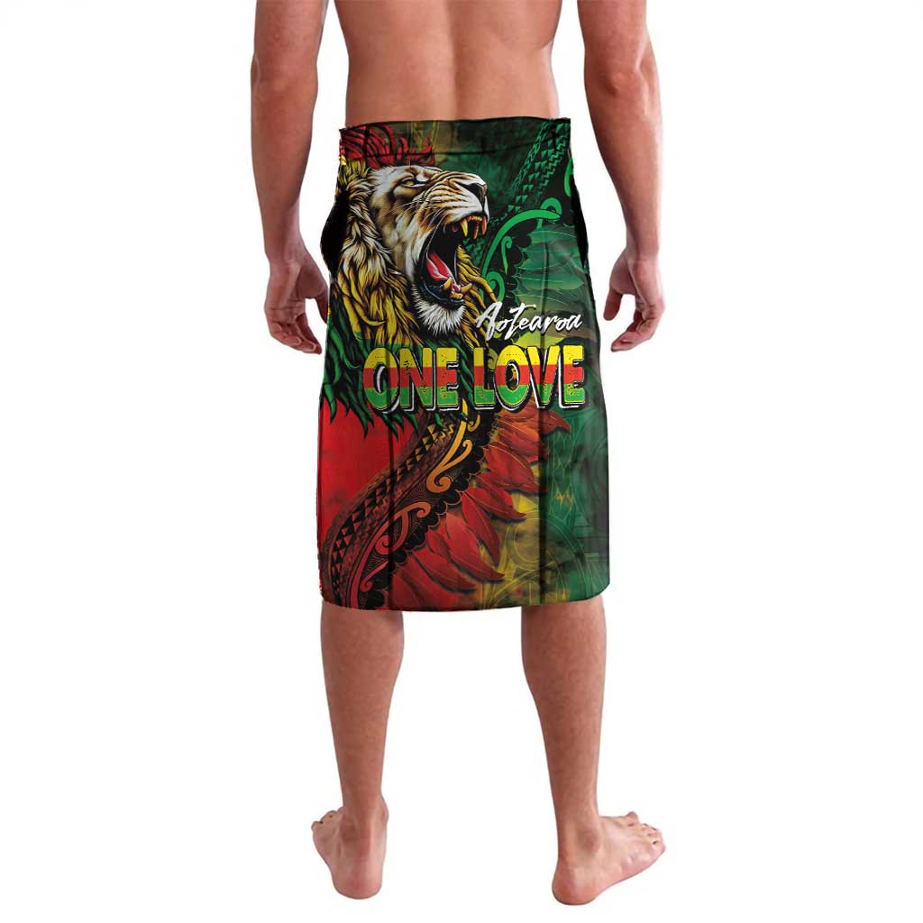 Aotearoa One Love Lavalava Reggae Lion with Kakahu Huruhuru