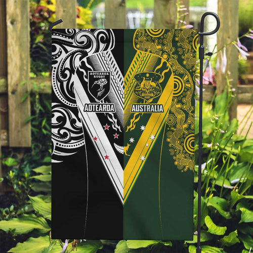 Aotearoa Australia Rugby Garden Flag Maori and Aboriginal Art Sporty Style - Aussie Hoodie