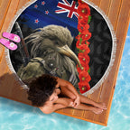 New Zealand Kiwi Soldier ANZAC Beach Blanket Red Poppy Flower and Silver Fern Pattern
