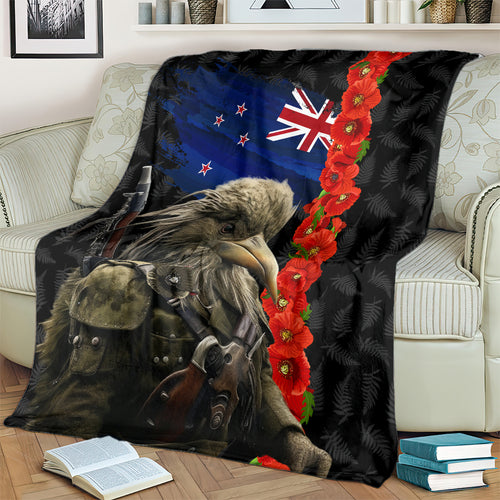New Zealand Kiwi Soldier ANZAC Blanket Red Poppy Flower and Silver Fern Pattern