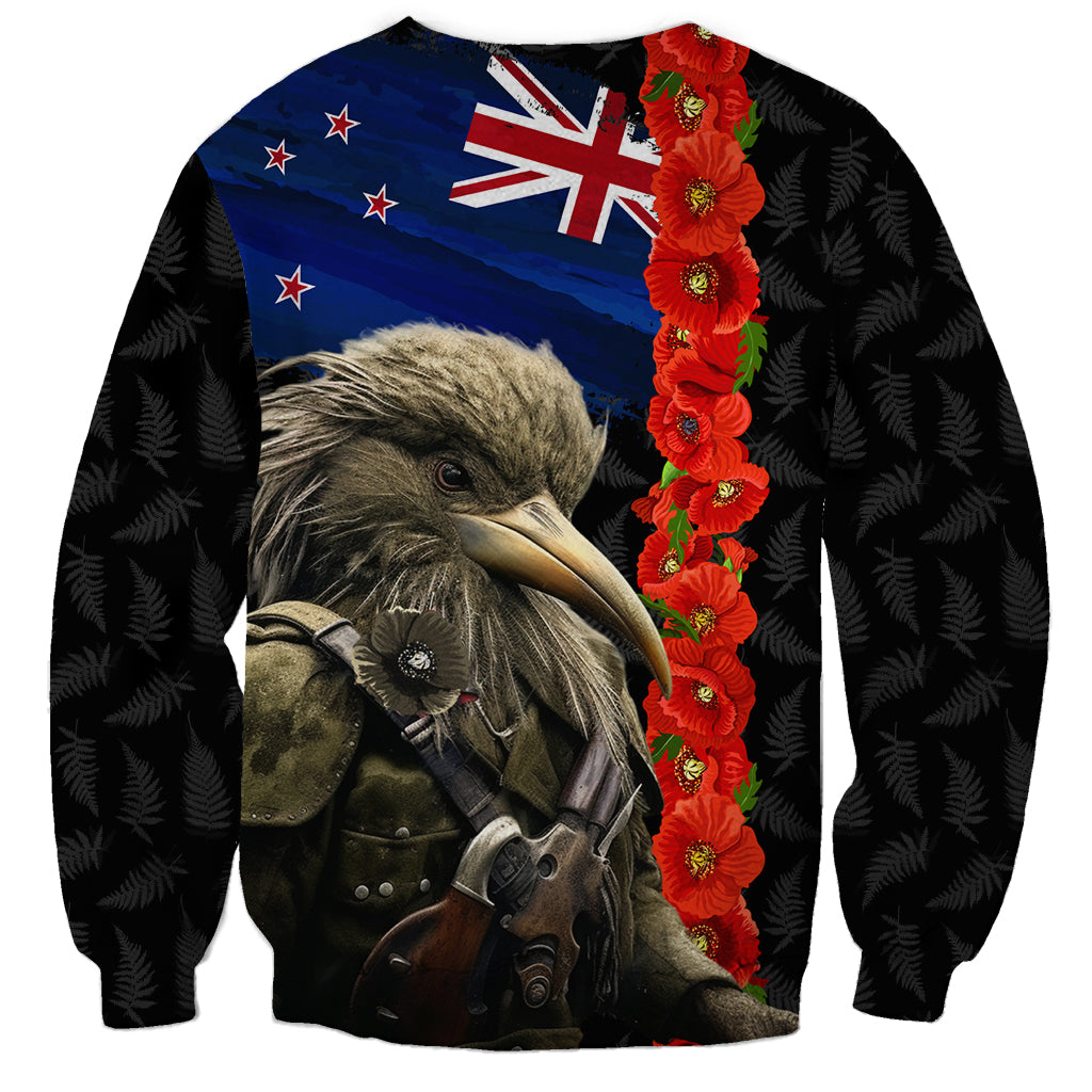 New Zealand Kiwi Soldier ANZAC Sweatshirt Red Poppy Flower and Silver Fern Pattern