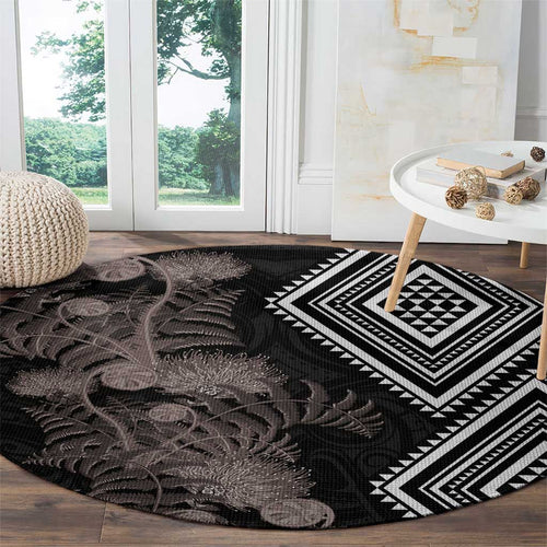 Aotearoa Tukutuku Motif Round Carpet Pohutukawa and Fern Leaves Grayscale Color