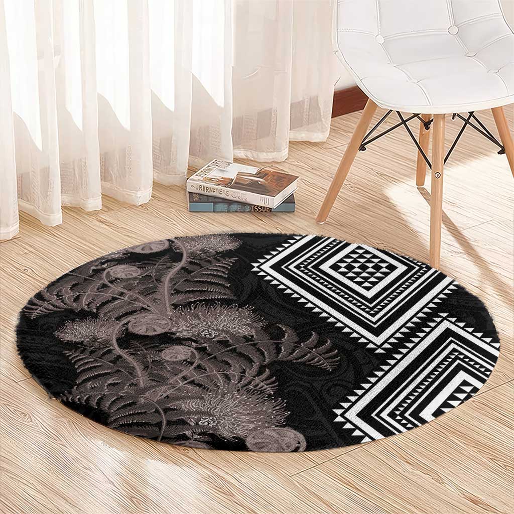 Aotearoa Tukutuku Motif Round Carpet Pohutukawa and Fern Leaves Grayscale Color