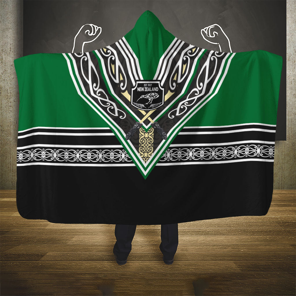 New Zealand Maori Rugby Hooded Blanket Aotearoa Koru Geometric - Naturalistic Green