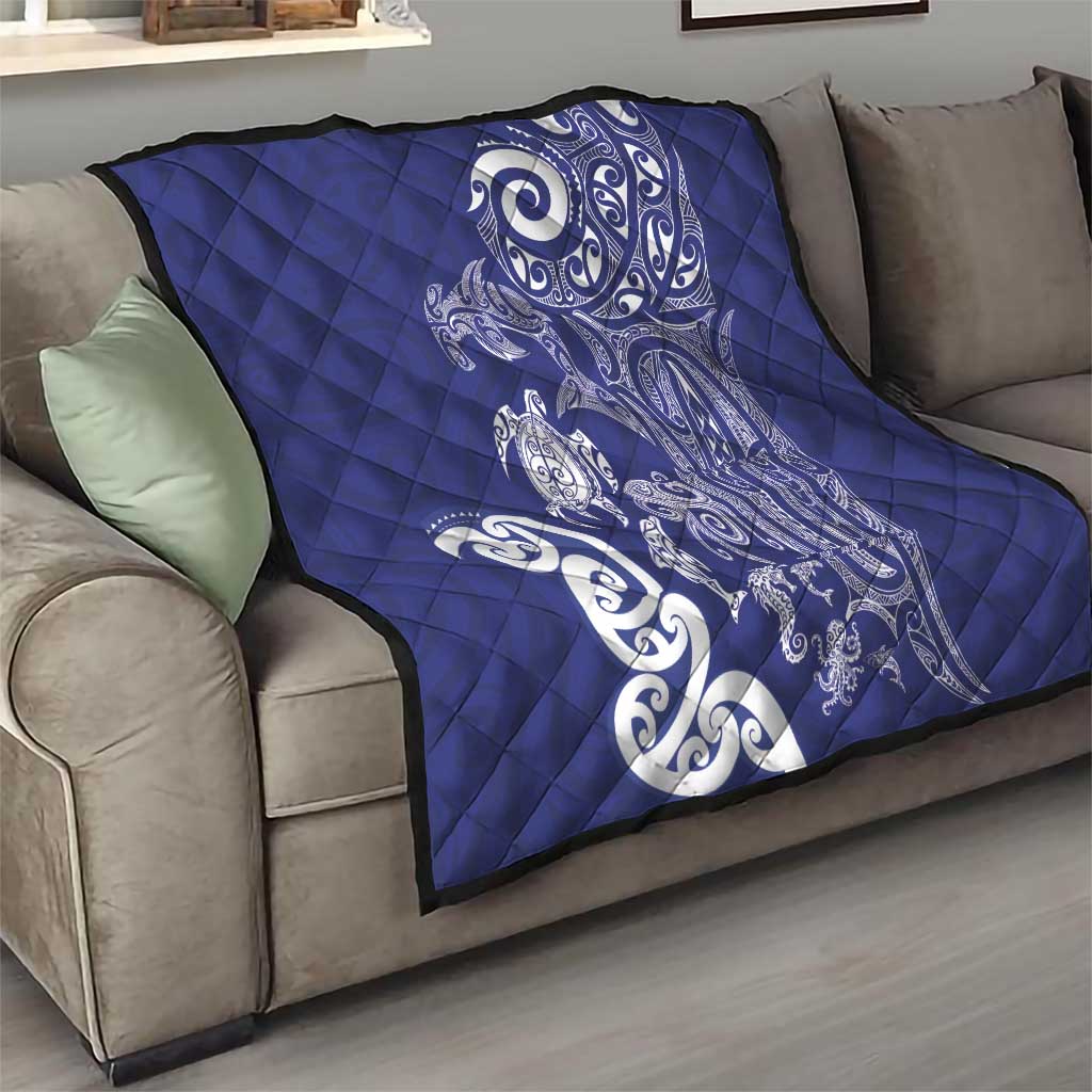 New Zealand Sea Animals with Maori Tribal Tattoo Quilt Blue Color