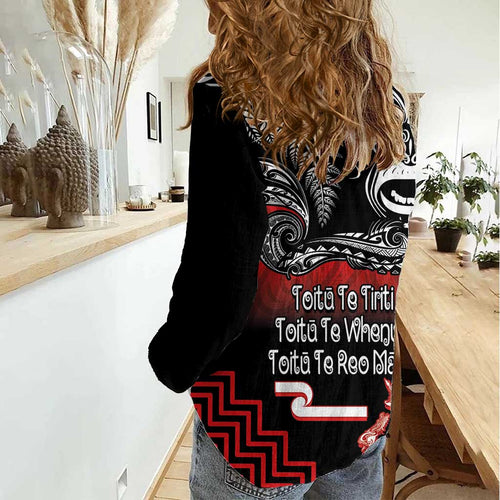 Aotearoa Toitu Te Tiriti Women Casual Shirt New Zealand Honour the Treaty - Fight Together