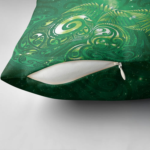 Aotearoa New Zealand New Year Pillow Cover Tribal Koru Tattoo Green Galaxy Maori Silver Fern