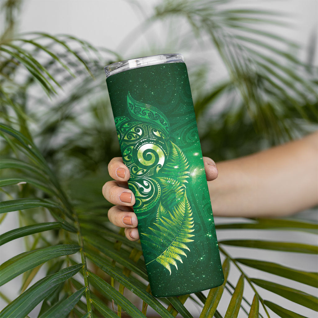 Aotearoa New Zealand New Year Skinny Tumbler Tribal Koru Tattoo Green Galaxy Maori Silver Fern