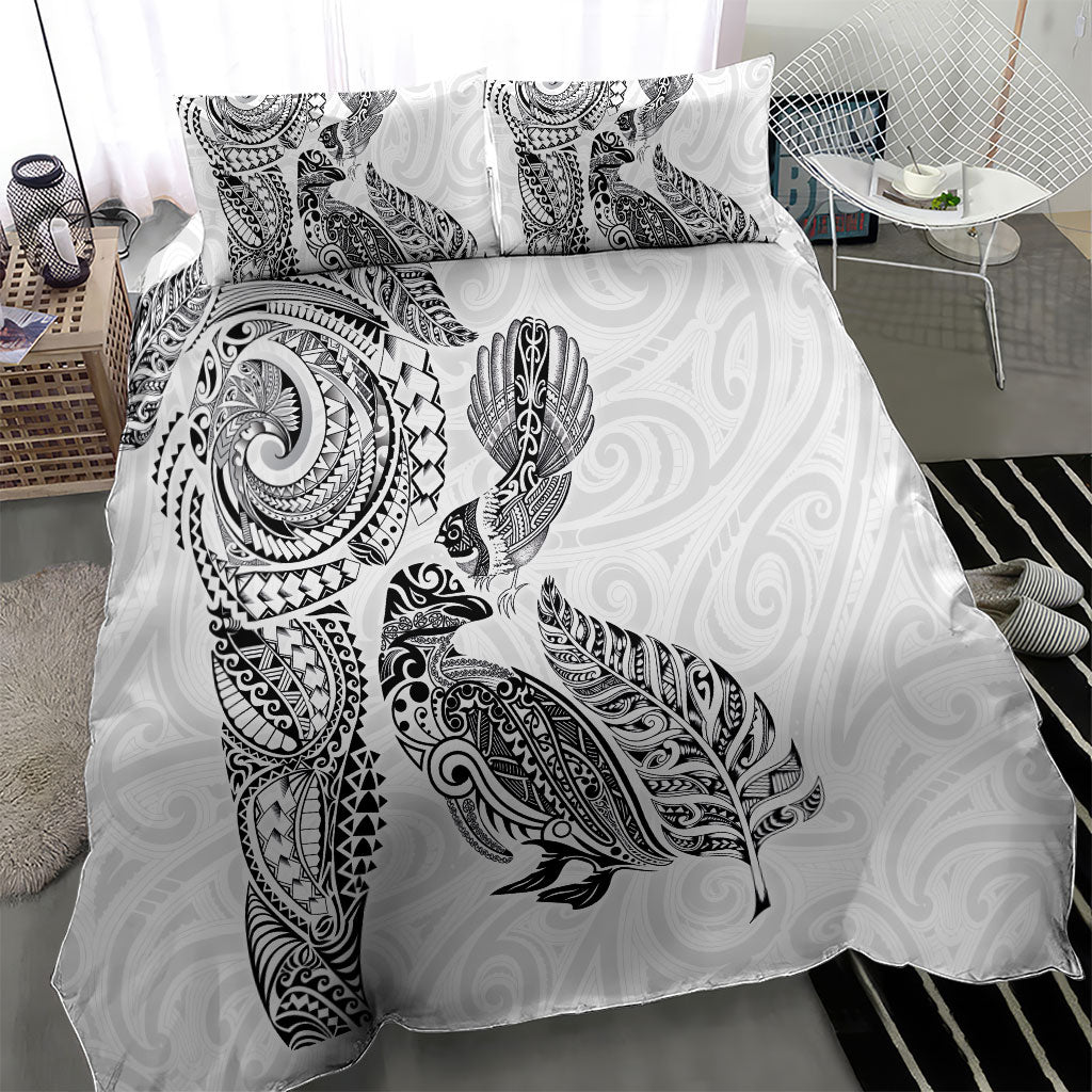 Aotearoa Moko Tribal Tattoo Bedding Set New Zealand Maori Penguin and Fantail White Color