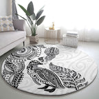 Aotearoa Moko Tribal Tattoo Round Carpet New Zealand Maori Penguin and Fantail White Color