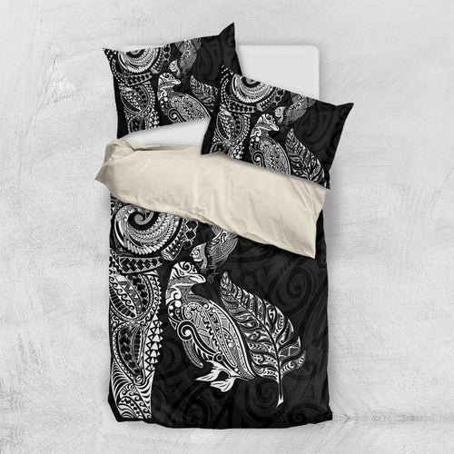 Aotearoa Moko Tribal Tattoo Bedding Set New Zealand Maori Penguin and Fantail Black Color