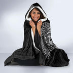 Aotearoa Moko Tribal Tattoo Hooded Blanket New Zealand Maori Penguin and Fantail Black Color