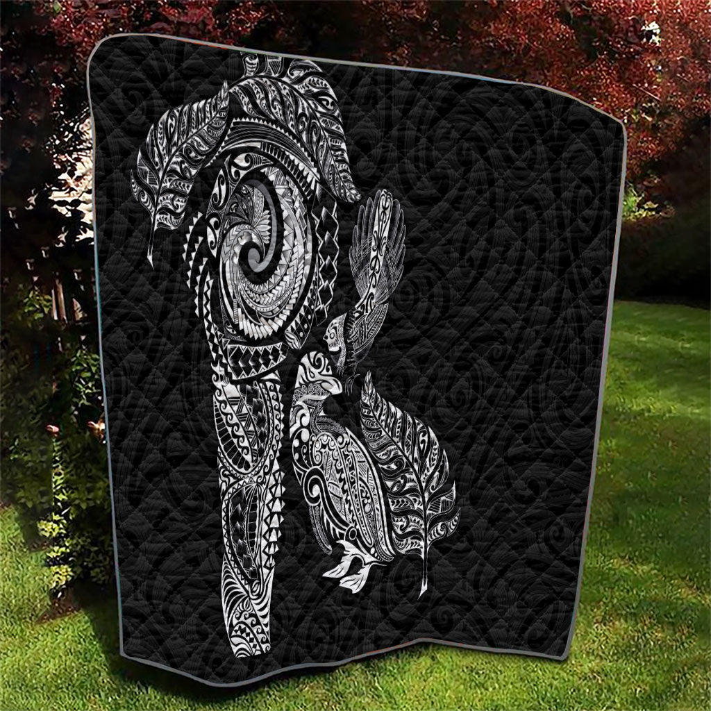 Aotearoa Moko Tribal Tattoo Quilt New Zealand Maori Penguin and Fantail Black Color
