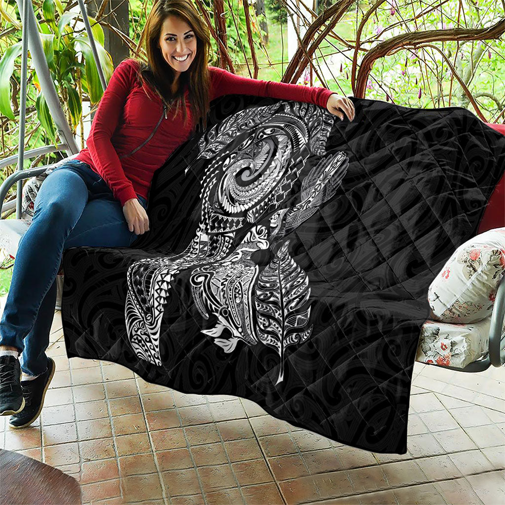 Aotearoa Moko Tribal Tattoo Quilt New Zealand Maori Penguin and Fantail Black Color