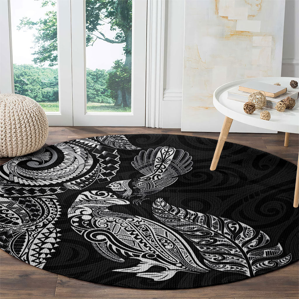 Aotearoa Moko Tribal Tattoo Round Carpet New Zealand Maori Penguin and Fantail Black Color