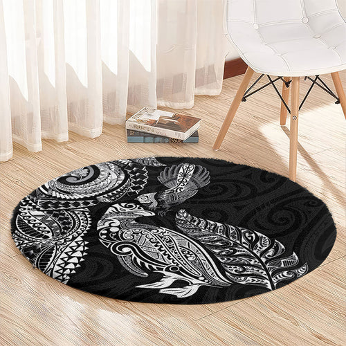 Aotearoa Moko Tribal Tattoo Round Carpet New Zealand Maori Penguin and Fantail Black Color