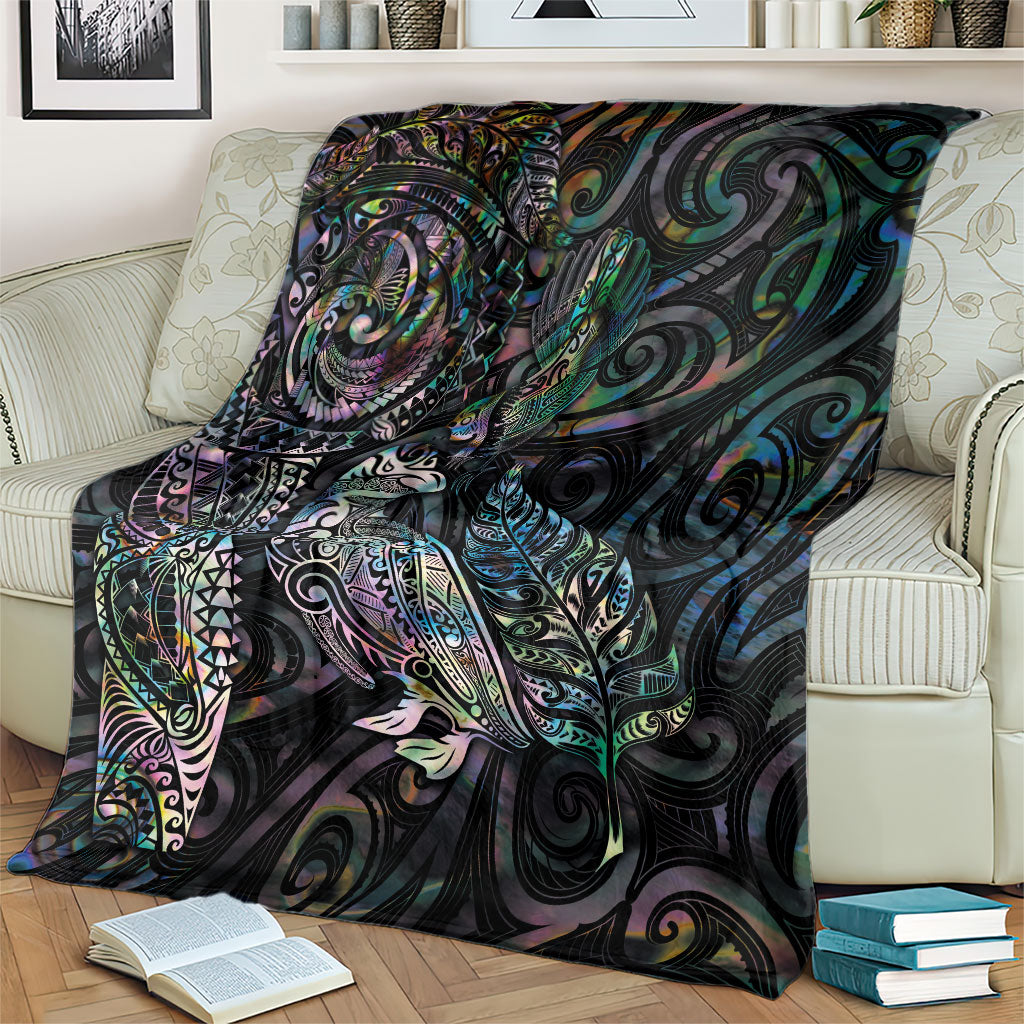 Aotearoa Moko Tribal Tattoo Blanket New Zealand Maori Penguin and Fantail Paua Shell Style