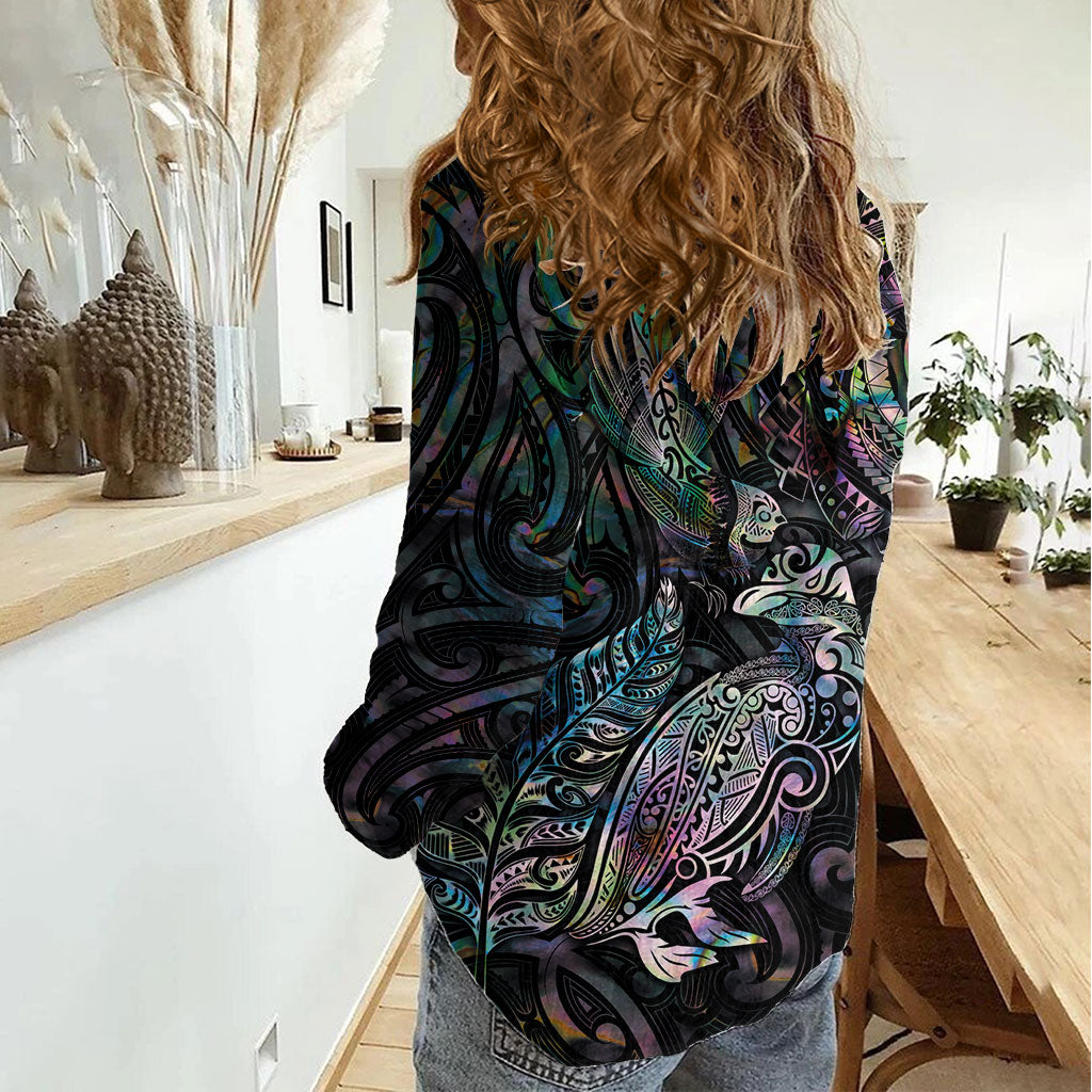Aotearoa Moko Tribal Tattoo Women Casual Shirt New Zealand Maori Penguin and Fantail Paua Shell Style