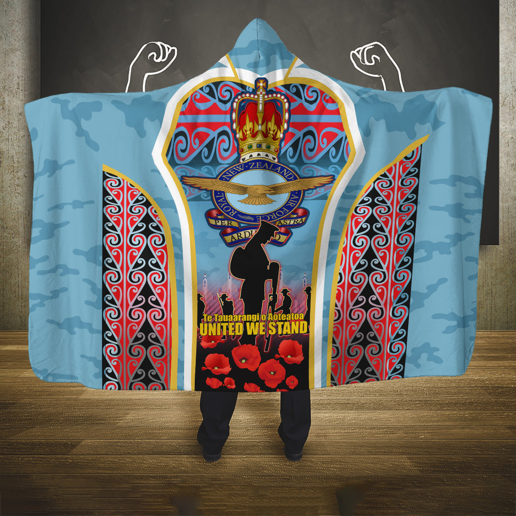 Royal New Zealand Air Force ANZAC Day Hooded Blanket Te Tauaarangi o Aotearoa