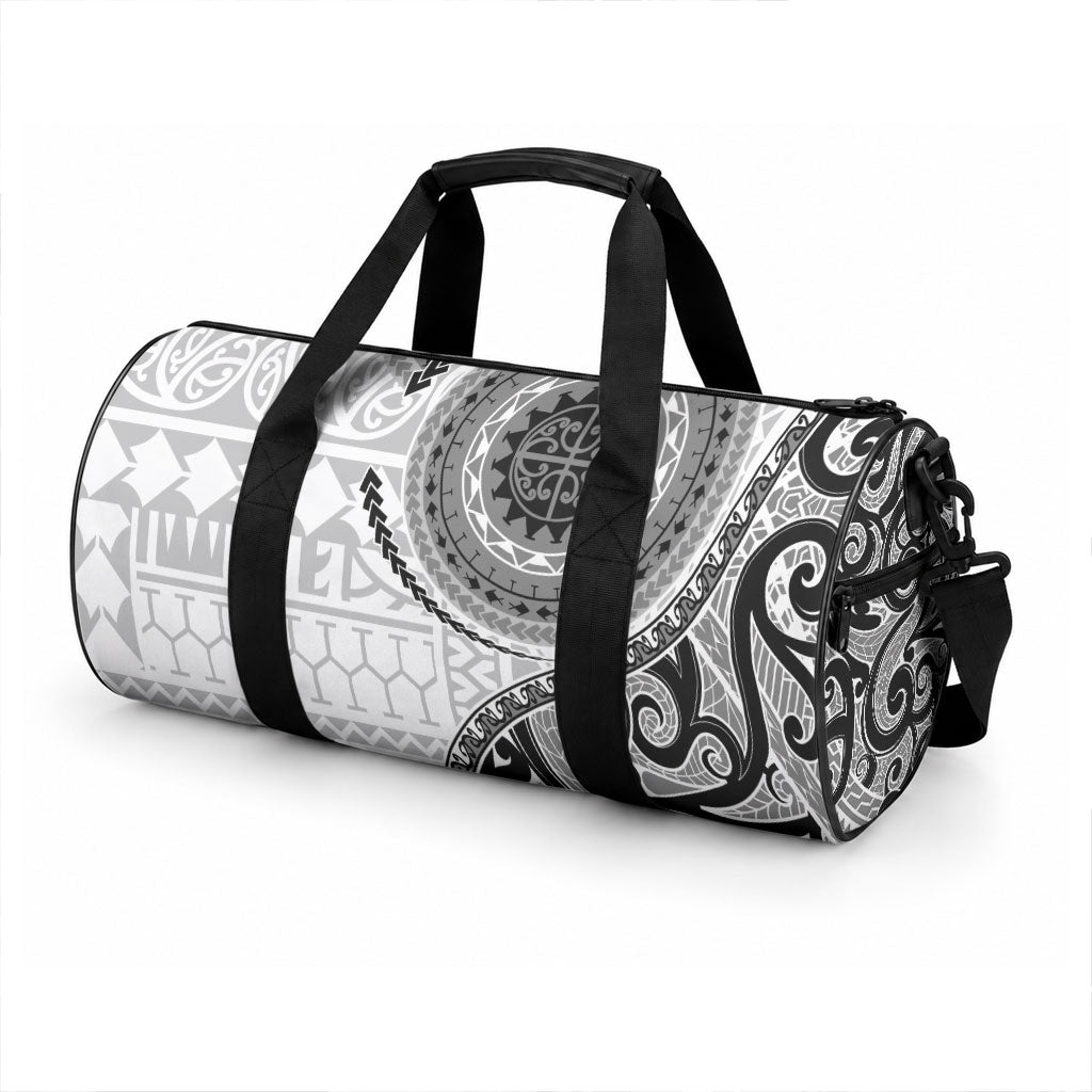 New Zealand White Maori Koru Simple Style Duffle Bag