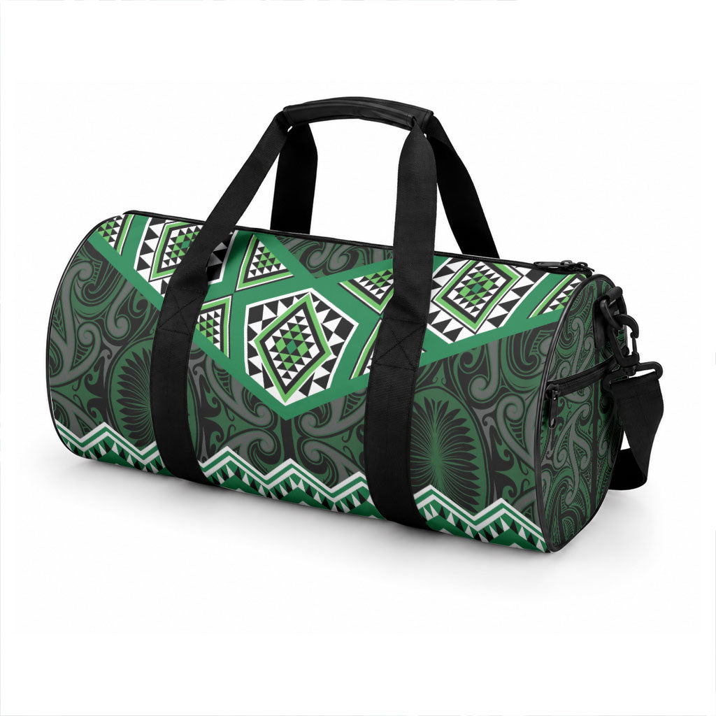 New Zealand Aotearoa Duffle Bag Green Taniko Art Maori Pattern
