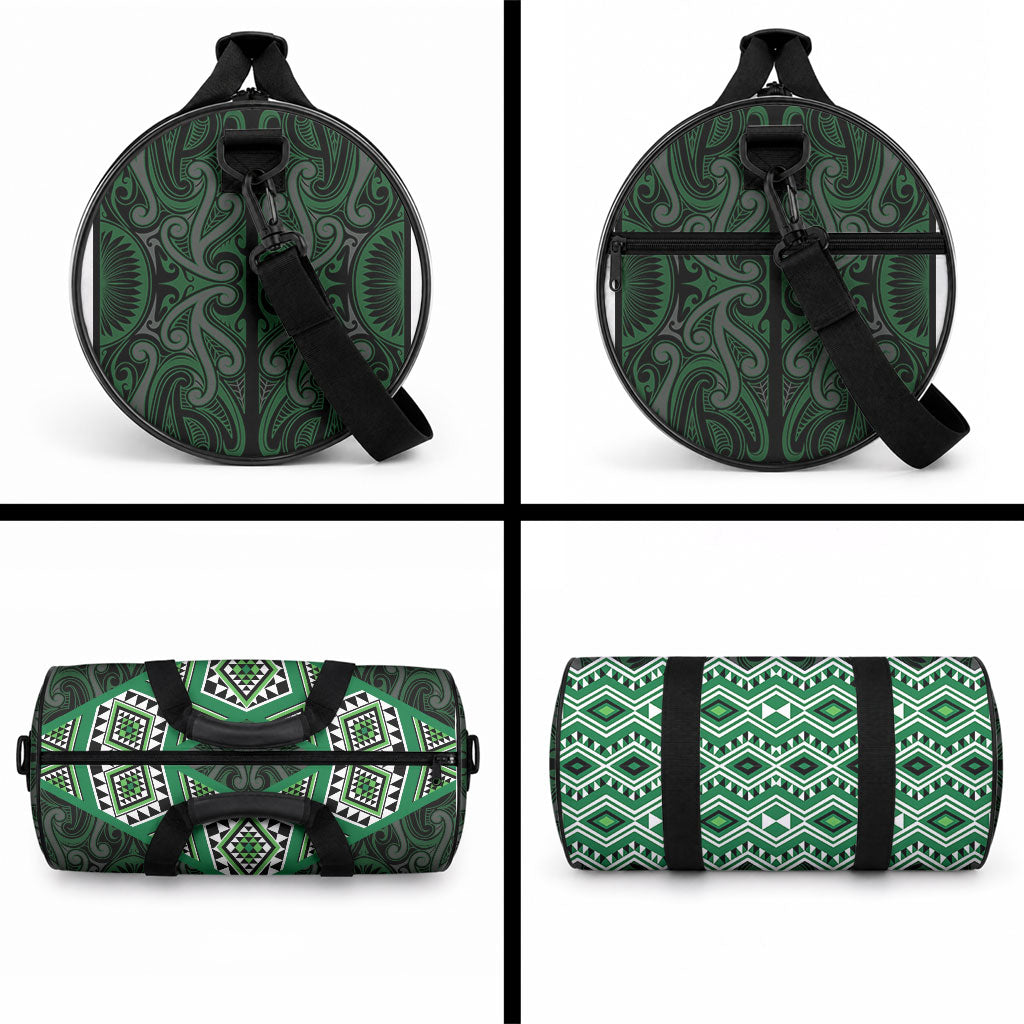 New Zealand Aotearoa Duffle Bag Green Taniko Art Maori Pattern
