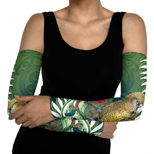 New Zealand Kea Bird Arm Sleeves With Maori Koru Fern - Aussie Hoodie