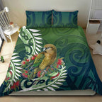 New Zealand Kea Bird Bedding Set With Maori Koru Fern - Aussie Hoodie