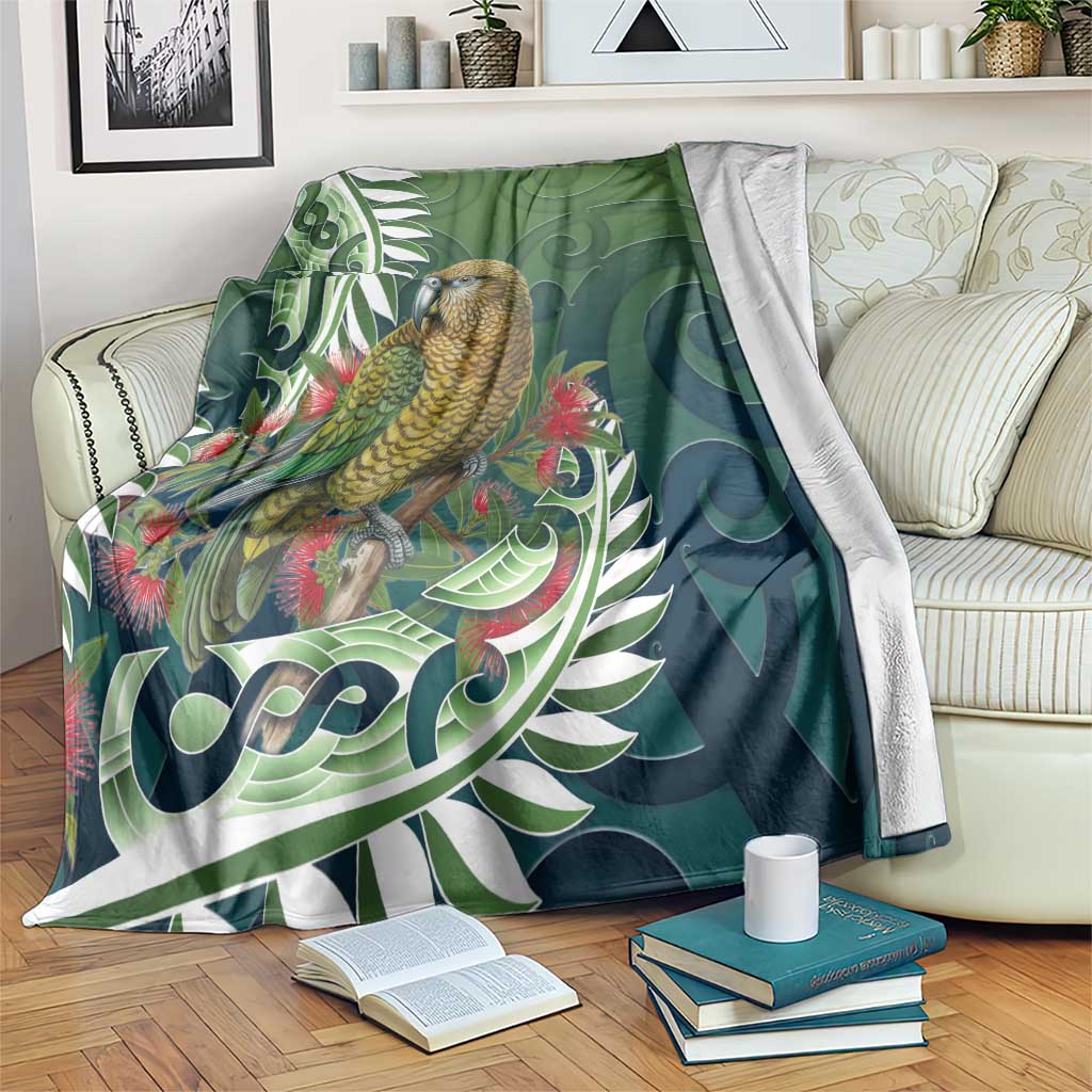 New Zealand Kea Bird Blanket With Maori Koru Fern - Aussie Hoodie