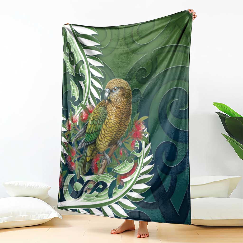 New Zealand Kea Bird Blanket With Maori Koru Fern - Aussie Hoodie