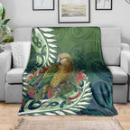 New Zealand Kea Bird Blanket With Maori Koru Fern - Aussie Hoodie